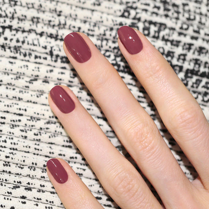 Victoria Plum - Vernis classique