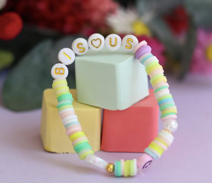 Perles lettres "Bisous" pour bracelet à personnaliser