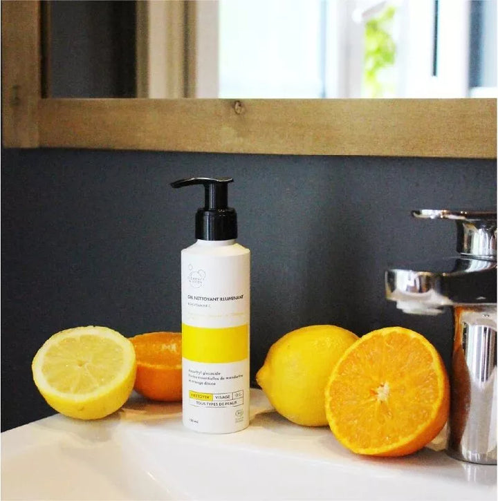 Gel nettoyant illuminant à la vitamine C